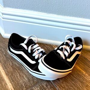 Vans youth size 3 sneakers. Brand new!